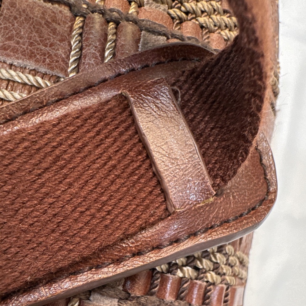 The Sak Brown Woven Crossbody Bag Zip Closure, Adjustable Strap, Pockets - Picture 7 of 11
